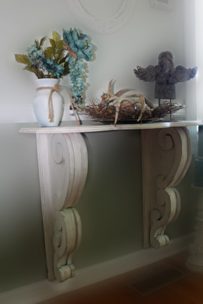small table/shelf